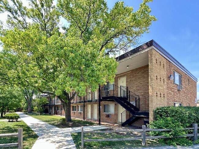8506 N Waukegan Rd