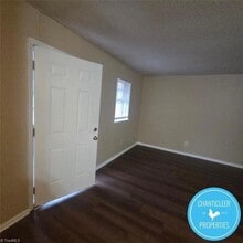 115 Florence St, Unit 2 in Graham, NC - Foto de edificio - Building Photo