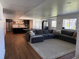 14681 S Short Oak Cv in Draper, UT - Building Photo