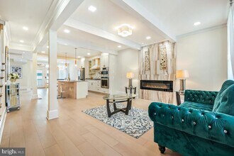 4420 15th St NW in Washington, DC - Building Photo - Building Photo