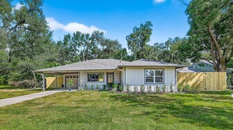 4030 Woodshire St in Houston, TX - Building Photo