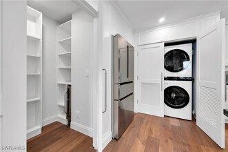 4000 Gulf Shore Blvd N in Naples, FL - Building Photo - Building Photo