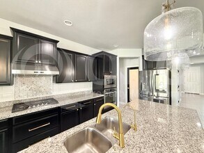 35231 N Braeden Dr in San Tan Valley, AZ - Foto de edificio - Building Photo