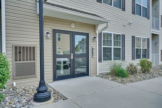 Mi-Place at West Rancocas in Mount Holly, NJ - Building Photo - Building Photo