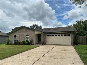 18147 Tall Cypress Dr in Spring, TX - Building Photo