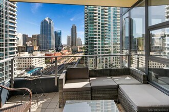 1325 Pacific Hwy-Unit -1304 in San Diego, CA - Building Photo - Building Photo