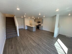 573 S May Dr in Cedar City, UT - Building Photo - Building Photo