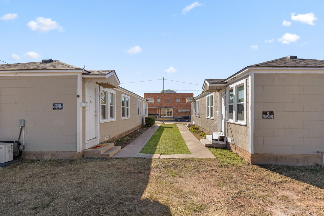 909 Austin St in Wichita Falls, TX - Building Photo