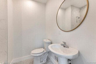 392 Philip St-Unit -1 in Detroit, MI - Building Photo - Building Photo