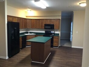 11114 Amherst Glen Dr in Charlotte, NC - Building Photo - Building Photo