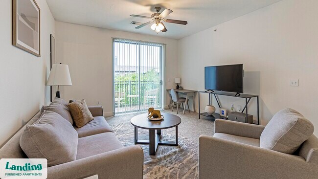 7373 Valley View Ln in Dallas, TX - Building Photo - Building Photo