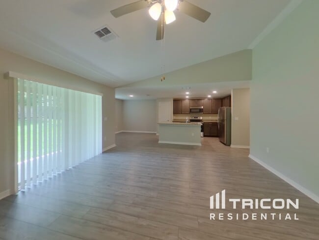 541 Battersea Ave in Deltona, FL - Building Photo - Building Photo