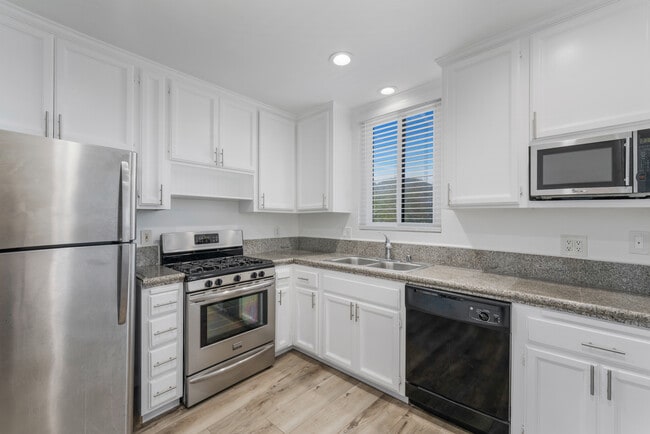 property at 506 Palm Ave