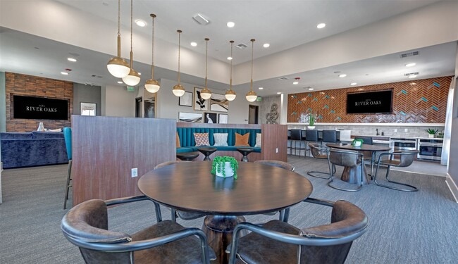 property at 3636 W Dallas St