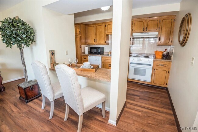 1968 Sheridan Dr in Buffalo, NY - Building Photo - Building Photo