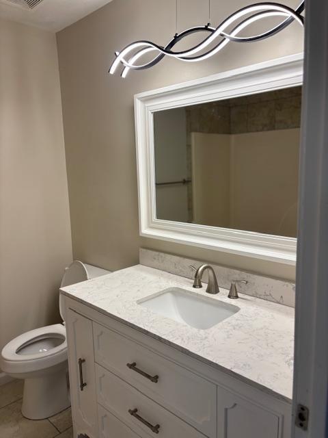 property at 1303 Farmingdale Dr