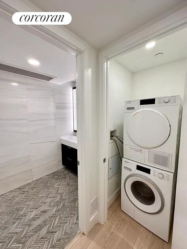 148 Attorney St in New York, NY - Building Photo - Building Photo