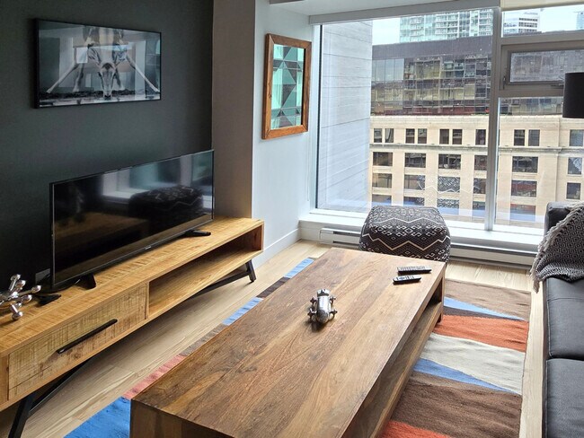 1020 Rue de Bleury, Unit SI ID1222938P in Montréal, QC - Building Photo - Building Photo