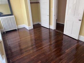 10 Commonwealth Ave, Unit 2 in Gloucester, MA - Building Photo - Building Photo