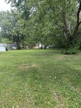 2317 Dulworth Dr in Shively, KY - Building Photo - Building Photo