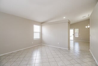 2415 E Browning Pl in Chandler, AZ - Foto de edificio - Building Photo