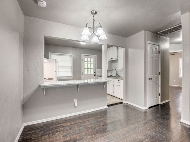 1313 Laverne Ave in Shawnee, OK - Building Photo - Building Photo