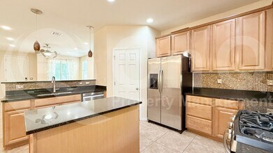 16325 N 73rd Dr in Peoria, AZ - Building Photo - Building Photo