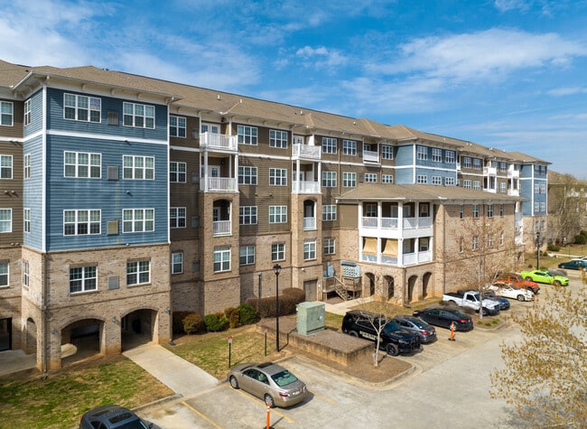 Aspect on the River in Canton, GA - Foto de edificio - Building Photo