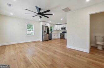 267 Barfield Ave SW in Atlanta, GA - Building Photo - Building Photo