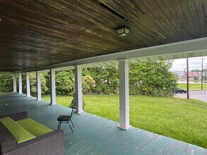 111 Orchard St in Monroe, NY - Building Photo - Building Photo