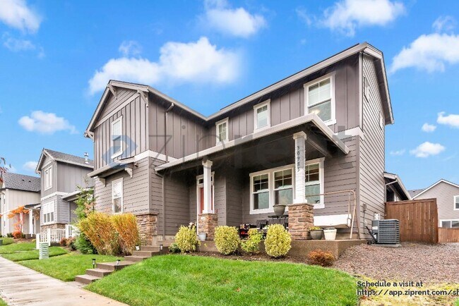 30985 NW Brooking St in North Plains, OR - Building Photo - Building Photo