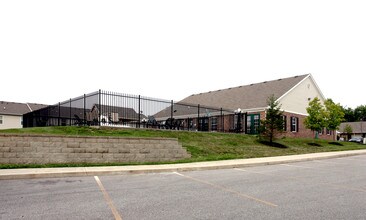 Lynhurst Park Apartments in Indianapolis, IN - Building Photo - Building Photo