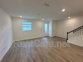 6541 Cyrils Dr in St. Cloud, FL - Building Photo - Building Photo