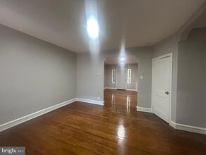 1432 Gilham St, Unit 01-120 in Philadelphia, PA - Building Photo - Building Photo