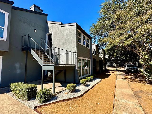 property at 9696 Walnut St