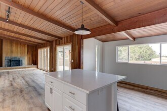 5079 Deception Cir in Oak Harbor, WA - Building Photo - Building Photo
