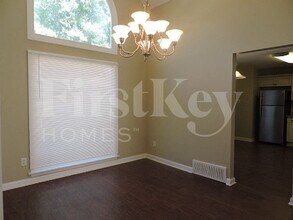 828 Tropicana Dr E in Memphis, TN - Building Photo - Building Photo