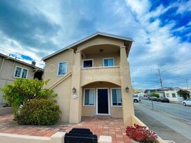 464 Cortes St in Monterey, CA - Building Photo