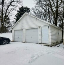 230 Arlington Dr in Amery, WI - Foto de edificio - Building Photo