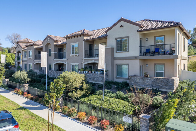 The Woods Senior Living in Riverside, CA - Foto de edificio - Building Photo