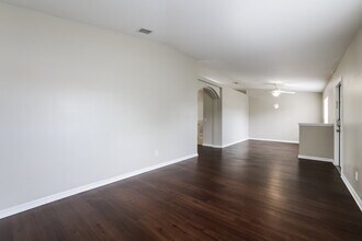 313 SE 26th Terrace in Cape Coral, FL - Building Photo - Building Photo
