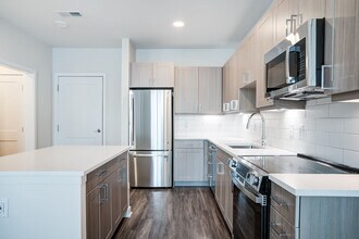 J Optimist Park in Charlotte, NC - Building Photo - Building Photo