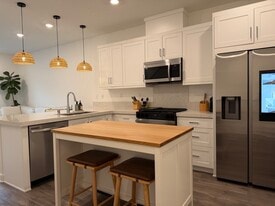 2115 Senita Dr in San Diego, CA - Building Photo