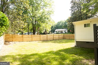 2195 Penelope St NW in Atlanta, GA - Building Photo - Building Photo
