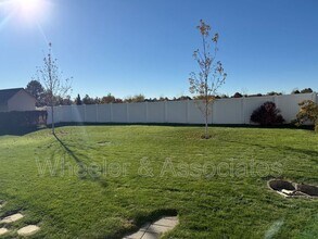 2587 N 1450 E in Layton, UT - Building Photo - Building Photo