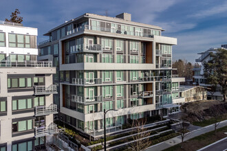 Hawthorne in Vancouver, BC - Building Photo - Building Photo