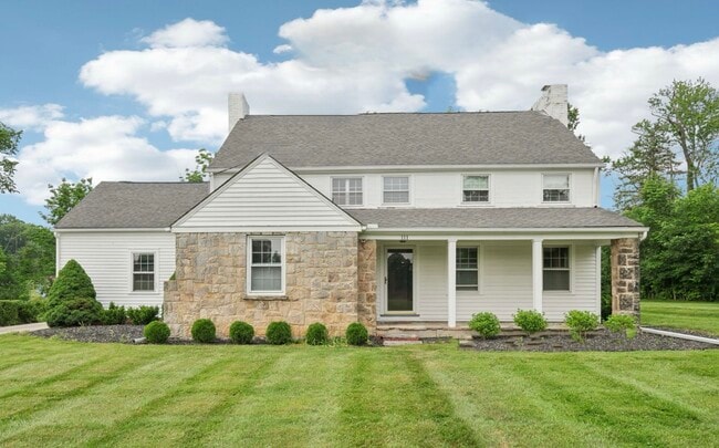 property at 111 E Garfield Rd