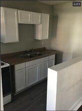 Paseo Garden in Kansas City, MO - Foto de edificio - Building Photo