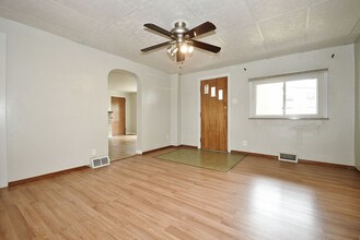 1349 Main St in Pittsburgh, PA - Building Photo - Building Photo