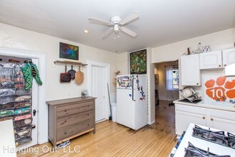 1057 N Hermitage Ave-Unit -#2R in Chicago, IL - Building Photo - Building Photo